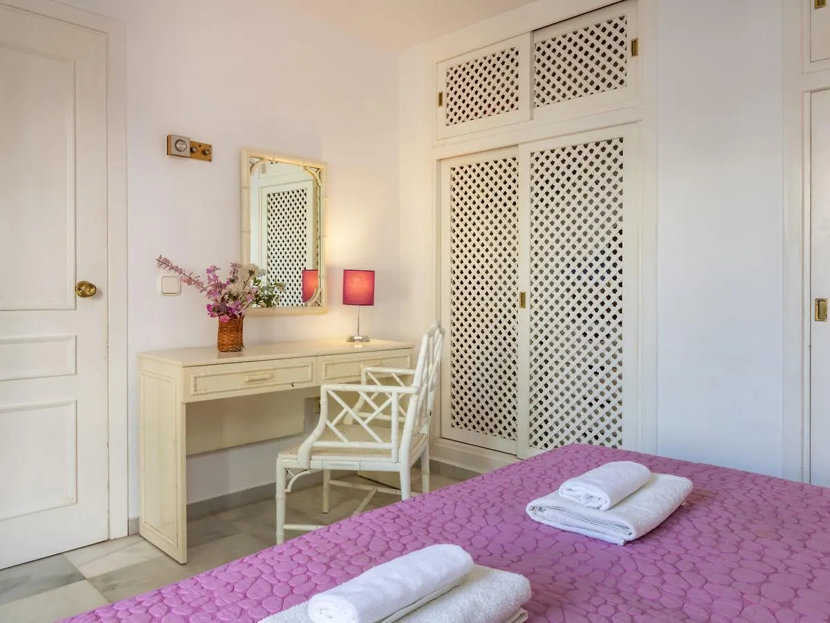 Apartment Atalaya Rio Verde By Interhome Марбелья